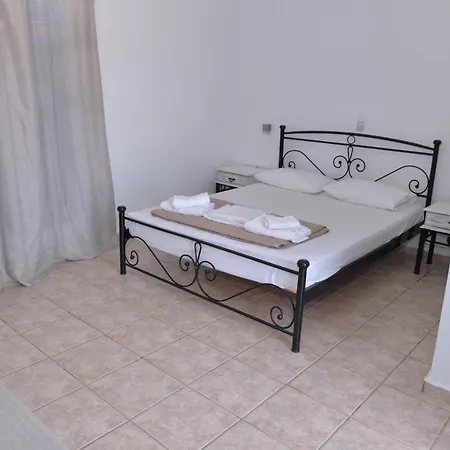 Papikinou Lägenhet Adamantas (Milos)