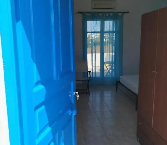 Papikinou Adamantas (Milos)