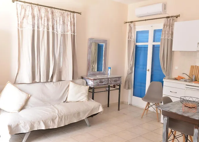 Papikinou Adamantas (Milos)